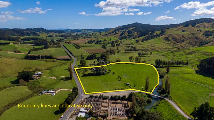 1081 Oruru Road Peria_25