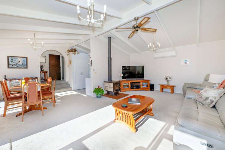 6 The Glebe Coastlands_29