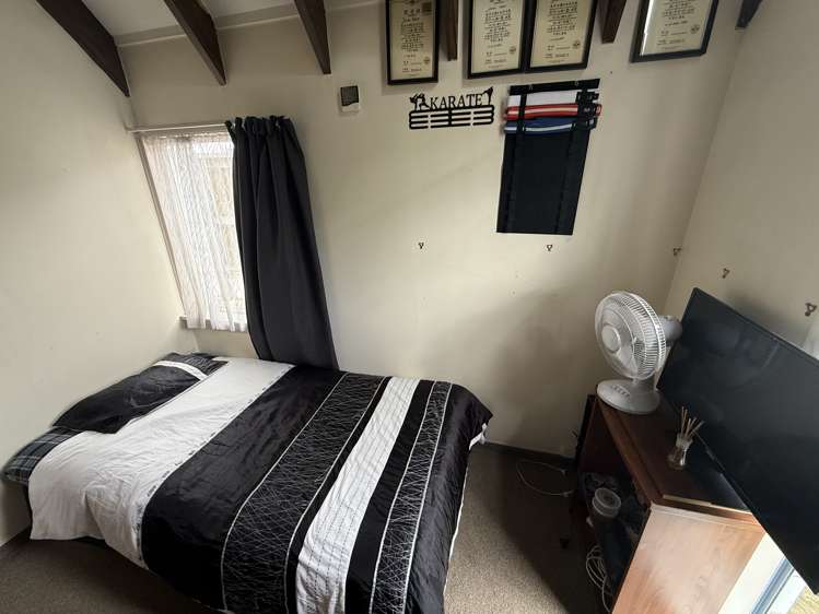 54 Lewin Street Balclutha_4