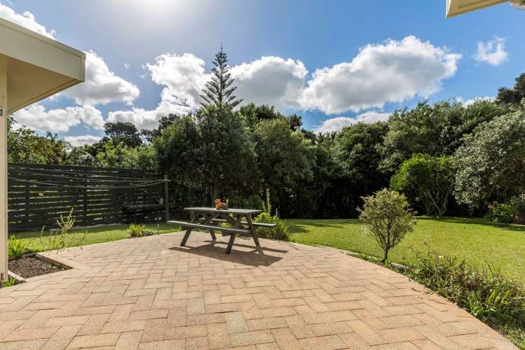 83 Aeroview Drive Beach Haven_3