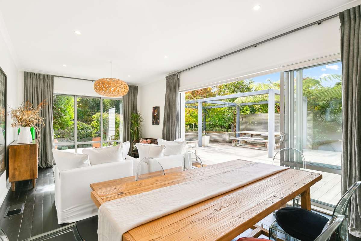 8 Lochiel Road_3