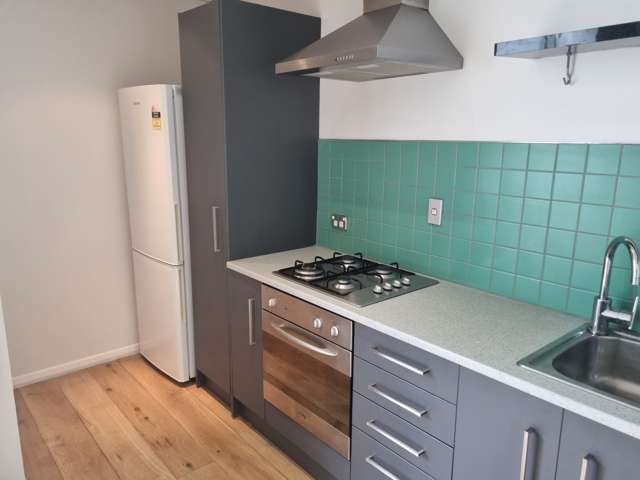 20/14 Broad Street Woolston_4