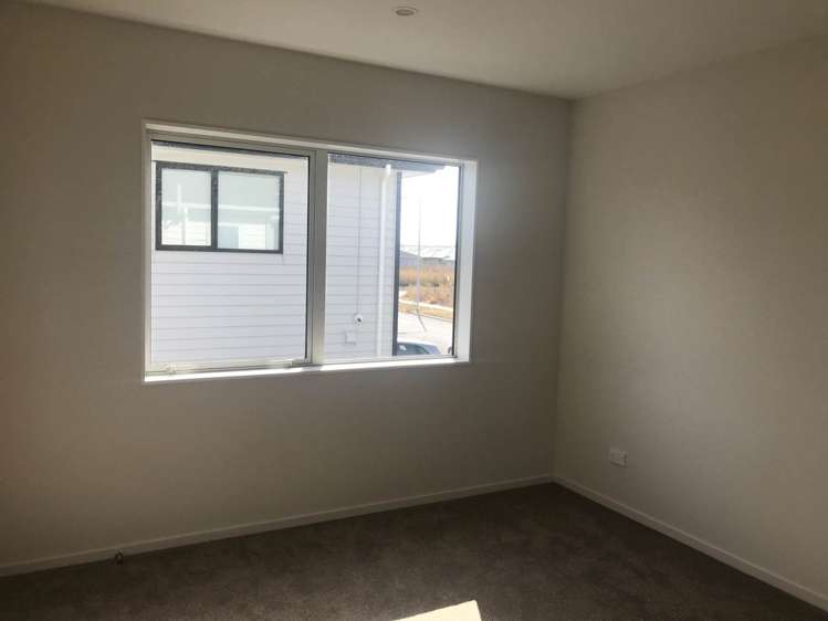 2 Hemopo Street Pukekohe_12