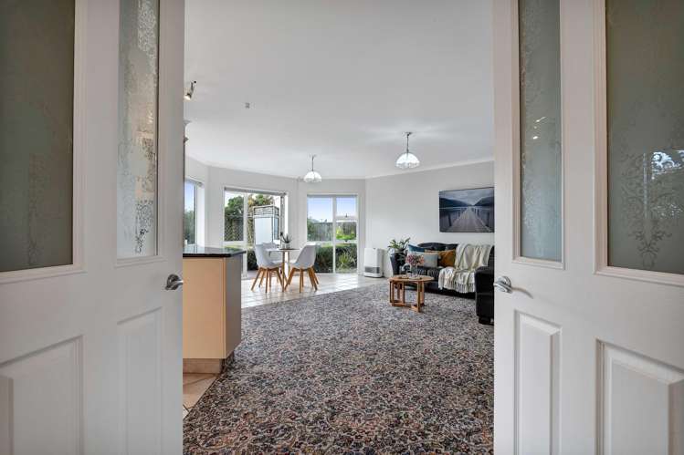 6 Fantham Street Hawera_23