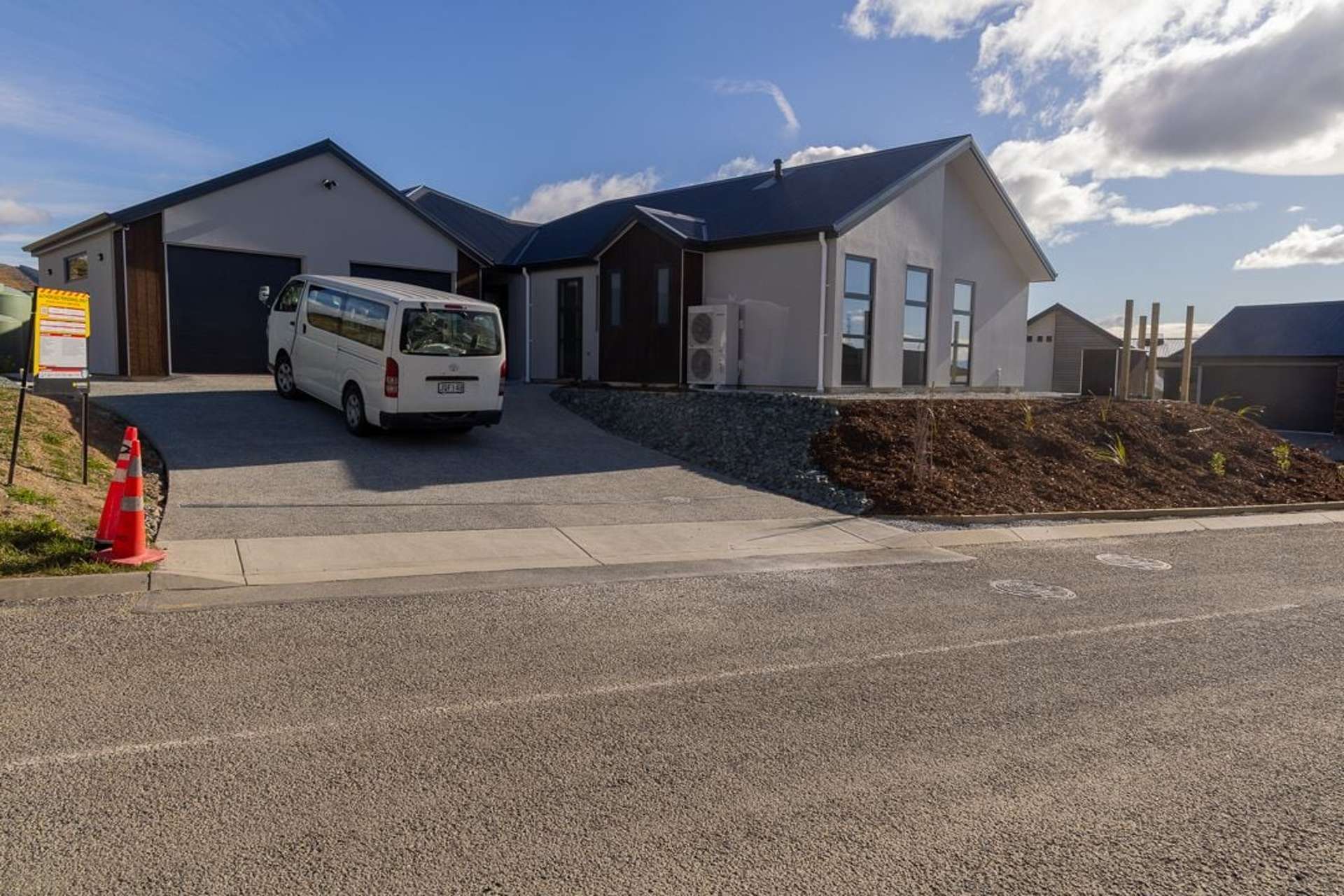 1 Hill Tops Way Stoke_0