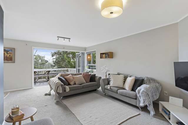 2/28 Capilano Place Glenfield_1