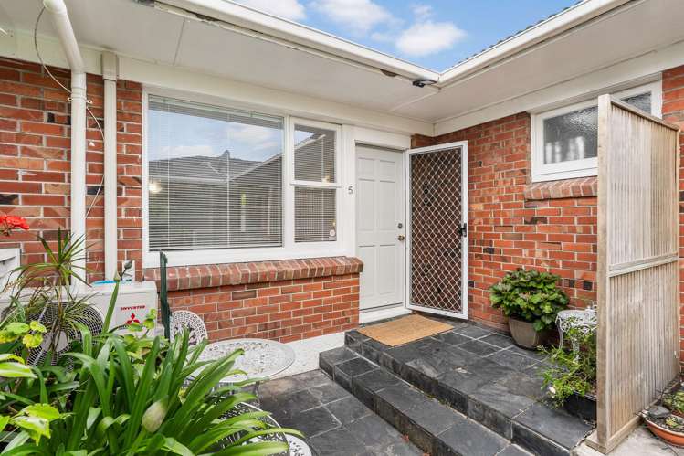 5/43 Queens Avenue Mount Eden_9