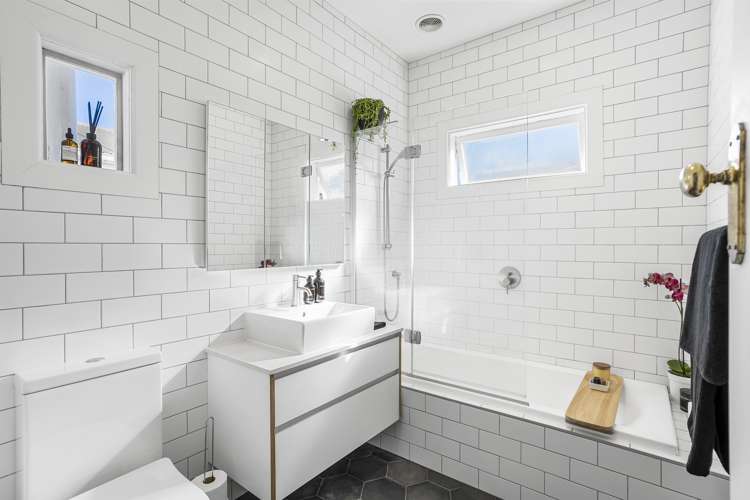 23 Ennismore Road Mount Albert_9