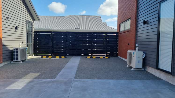 2/11 Halliwell Avenue 1505_9