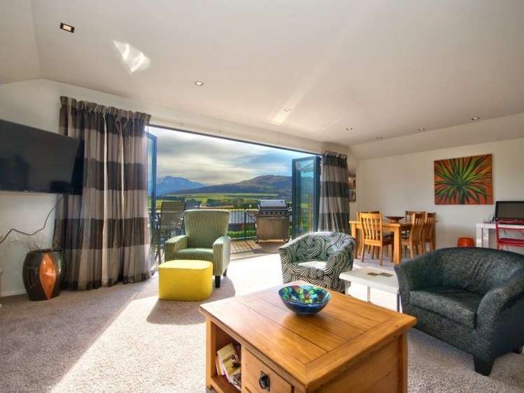 33 Rannoch Drive Jacks Point_7