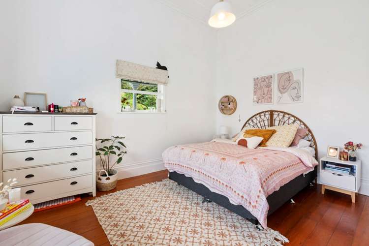 104 Attwood Road Paremoremo_13