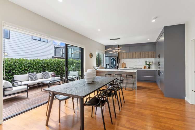 3 Treloar Crescent Hobsonville_1