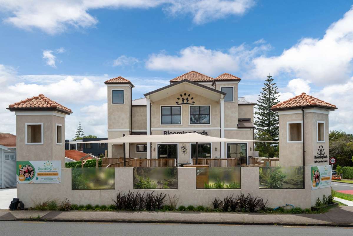 3145 Great North Road_3