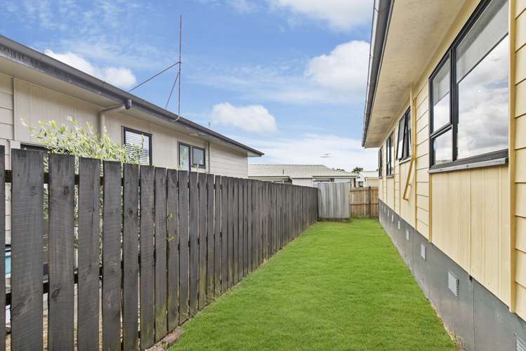 32 Beach Road Te Atatu Peninsula_16