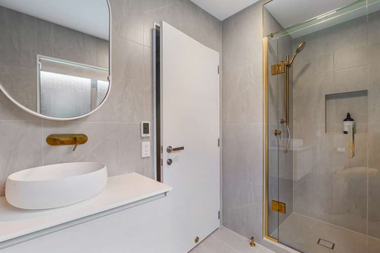 4 Brandon Road Manly_24