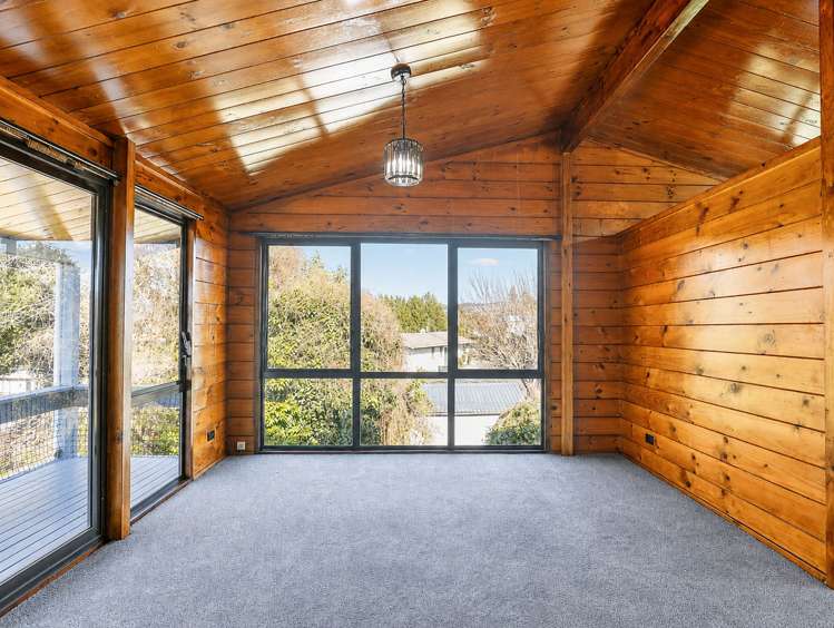 186B Clayton Road Mangakakahi_5