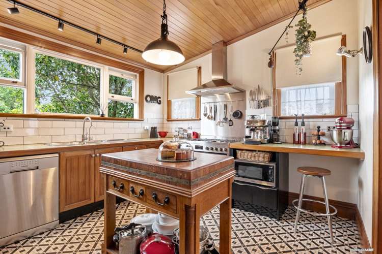 1 Queens Avenue Mt Eden_10