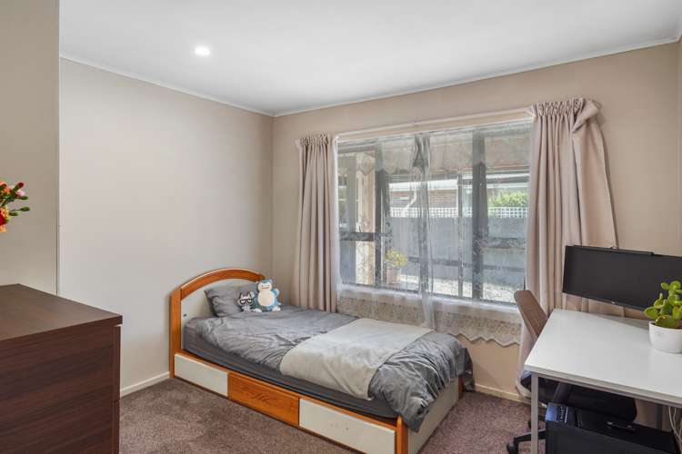 33 Liverton Crescent Bishopdale_17