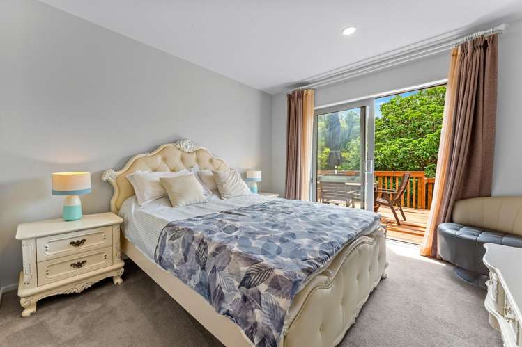 126-128 Lax Crescent Leigh_29