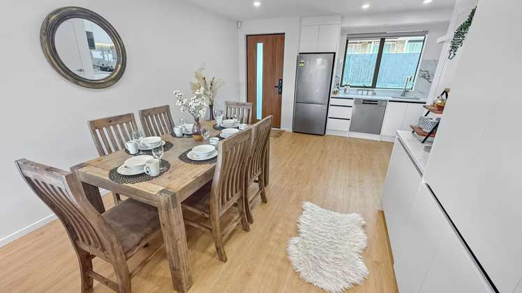 8c Nedlands Place Pakuranga Heights_3