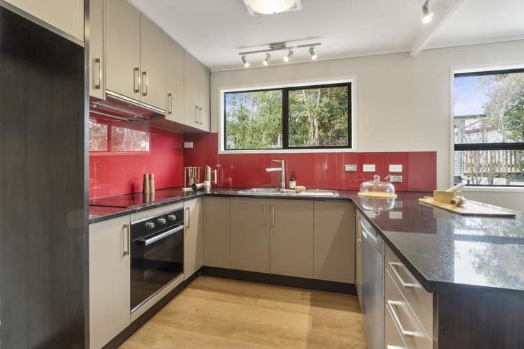 5 Cebalo Place Mount Wellington_8