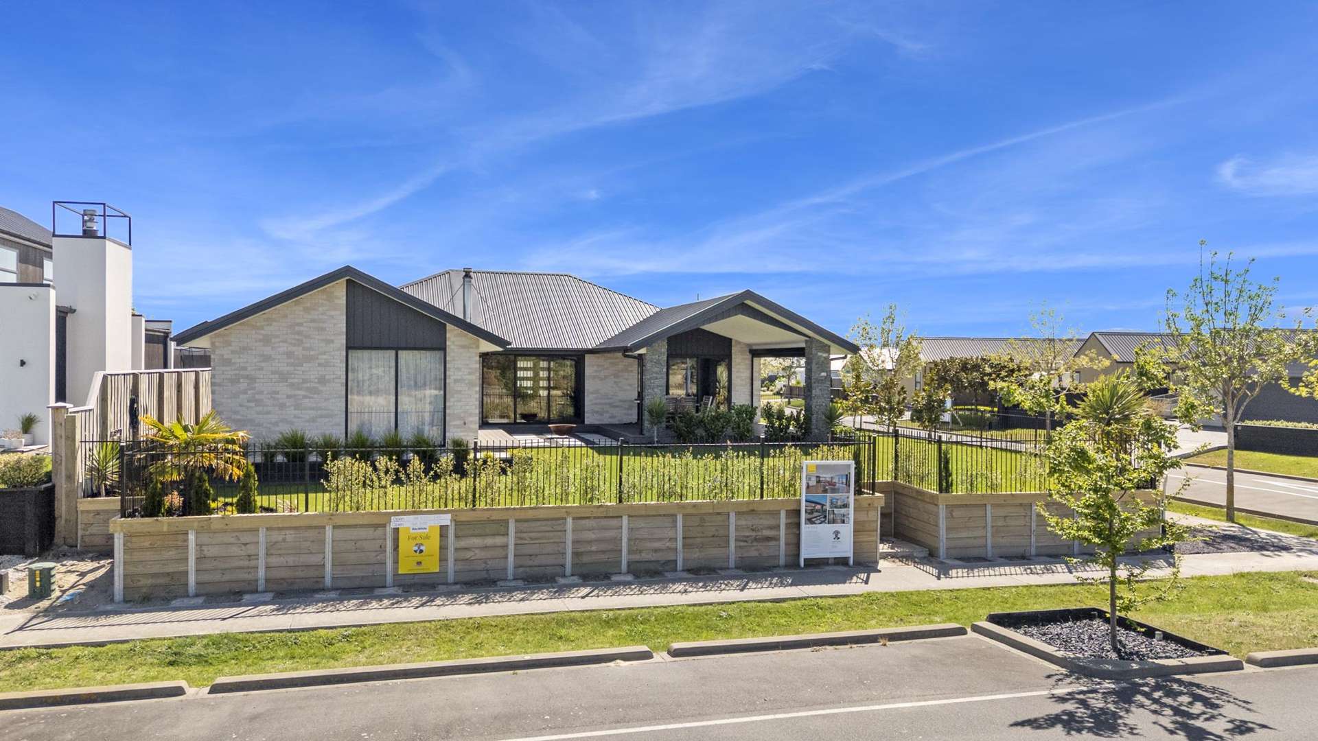 62 The Esplanade Pegasus_0