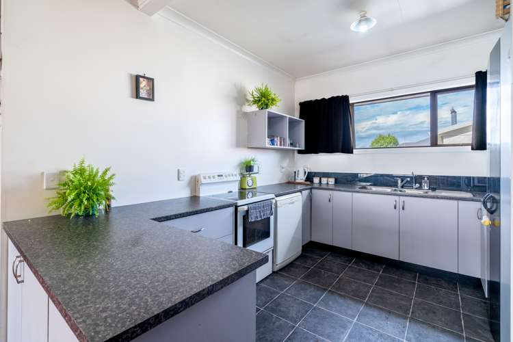 15 Jenkin Street Strathern_11