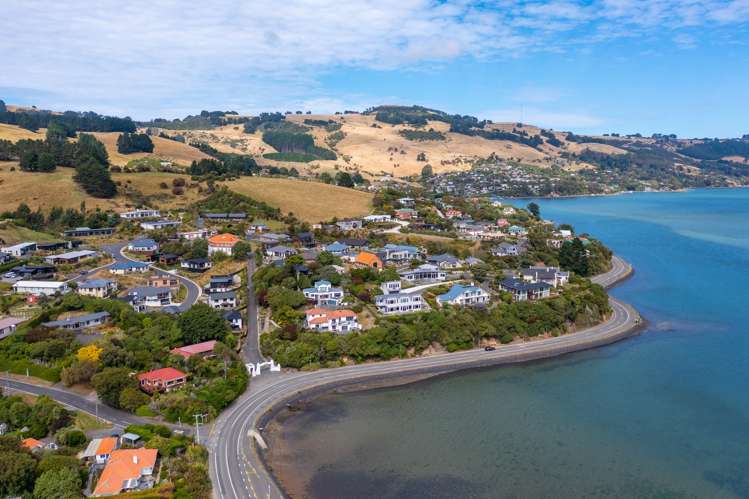 6 Eventide Lane Company Bay_17