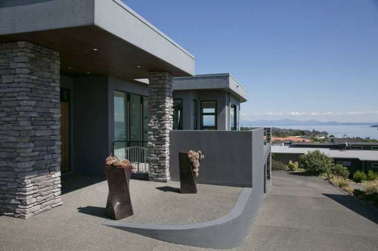 39 Magnolia Rise Waipahihi_19