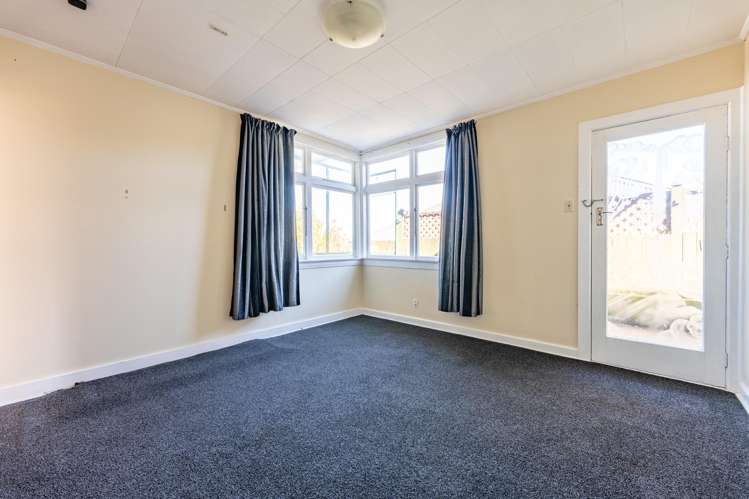 16 Marchwiel Street Marchwiel_13