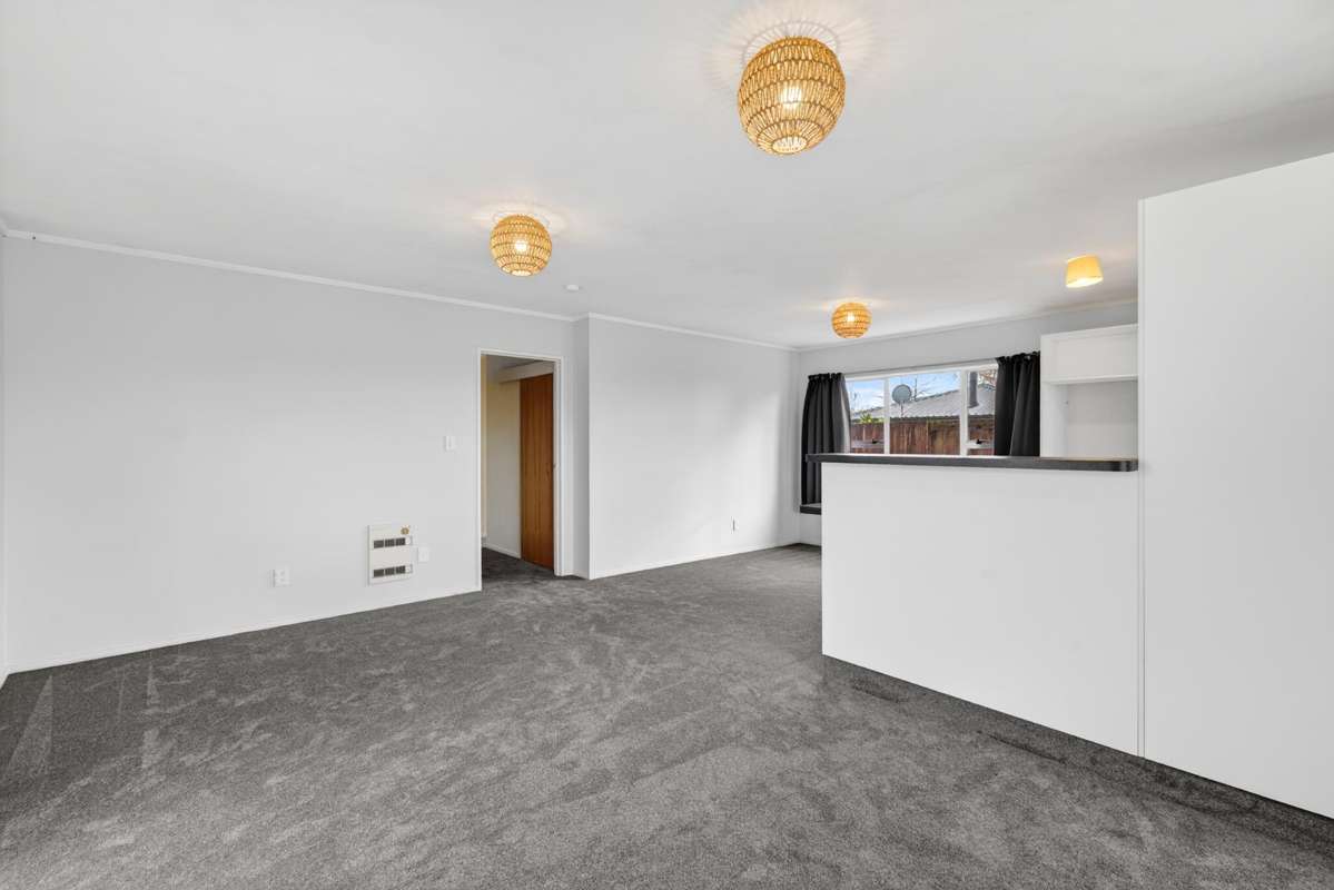 58B Whiting Crescent_3