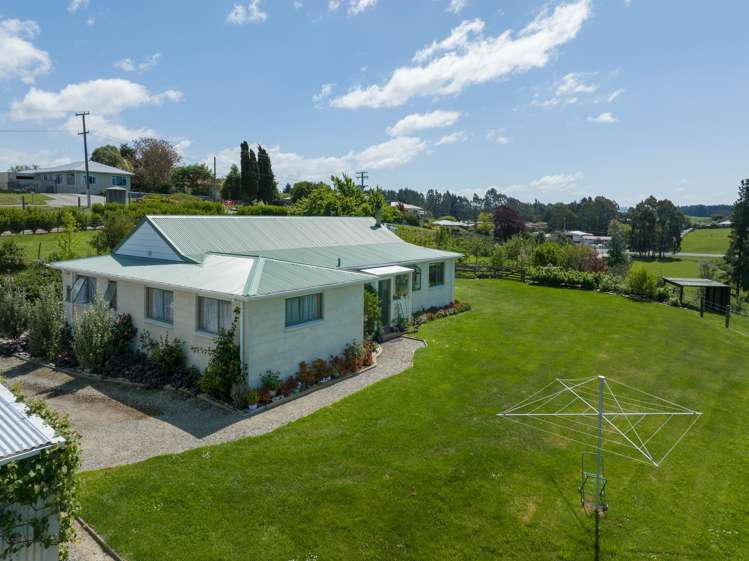 53 Maudes Road Deborah_9