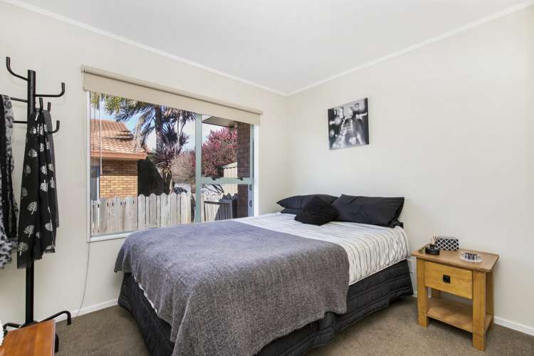 6 Elderberry Road Pakuranga Heights_10