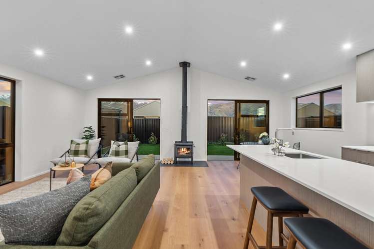 51 Gillespie Street Lake Hawea_2