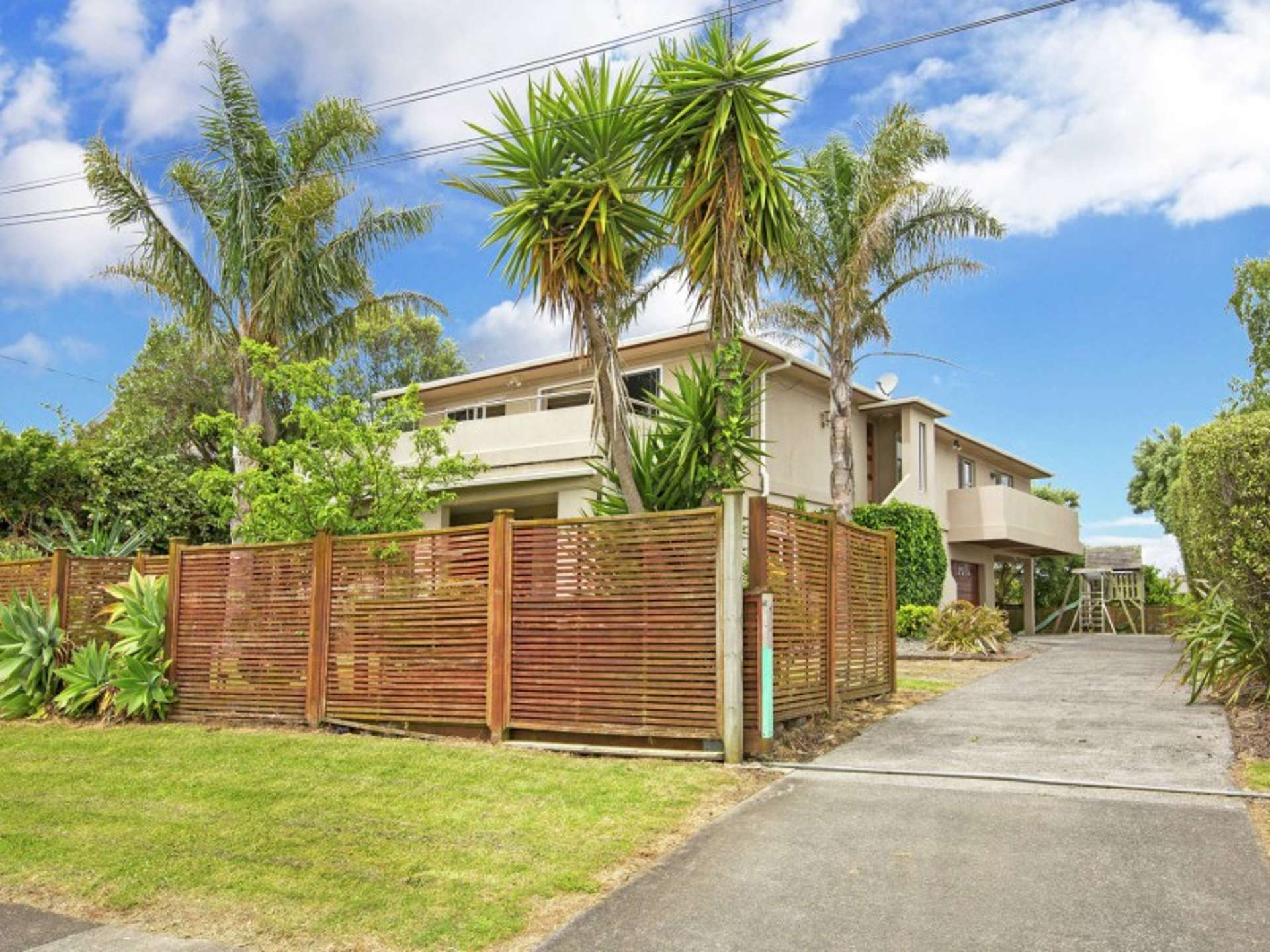 111 Hutchinsons Road Bucklands Beach_0