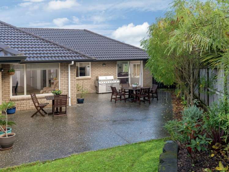 44 Pine Harbour Parade Beachlands_18