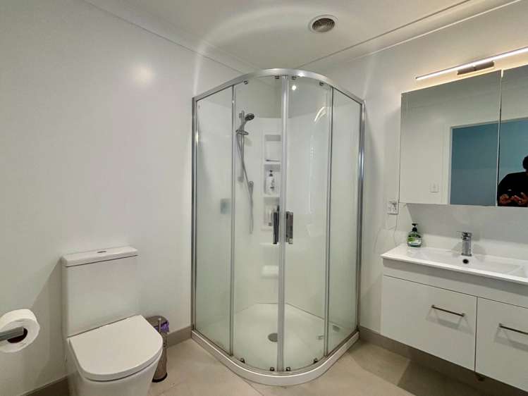 4 Whero Way Orewa_11