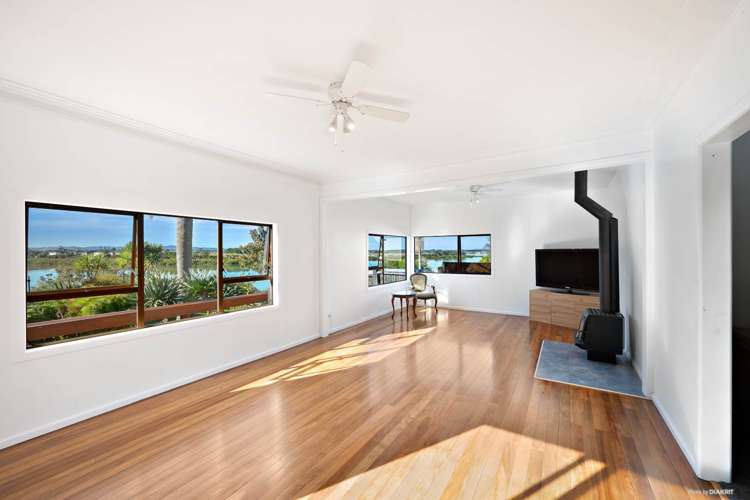 44 Estuary Road Manurewa_2