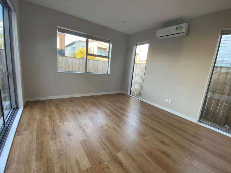 30 Silvereye Road Hobsonville_2