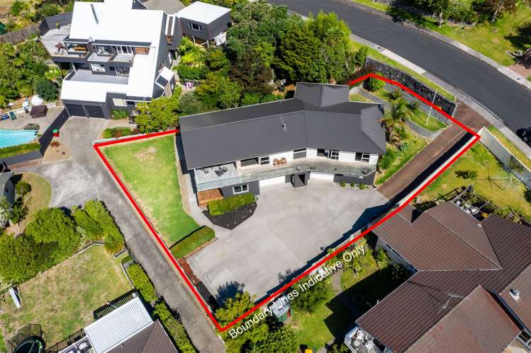 7 Paisley Street Mellons Bay_27