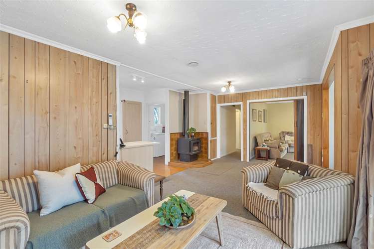 14 Pinehurst Crescent Russley_6