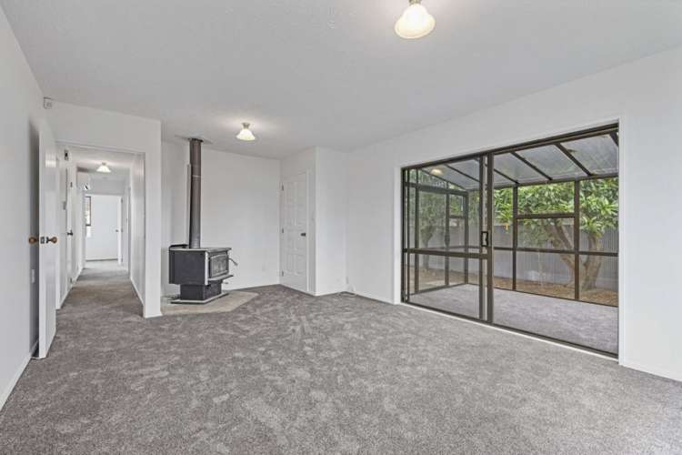 2 Charles Street Rangiora_8