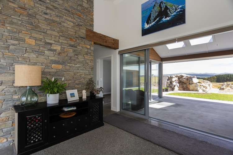 876a Beach Road Kakanui_14