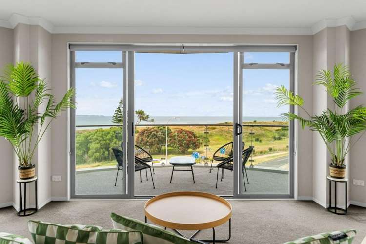 9/898-900 Papamoa Beach Road 1131_14