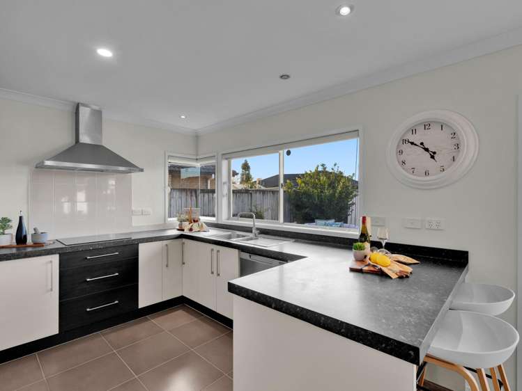 7 Holly Place Rototuna North_9