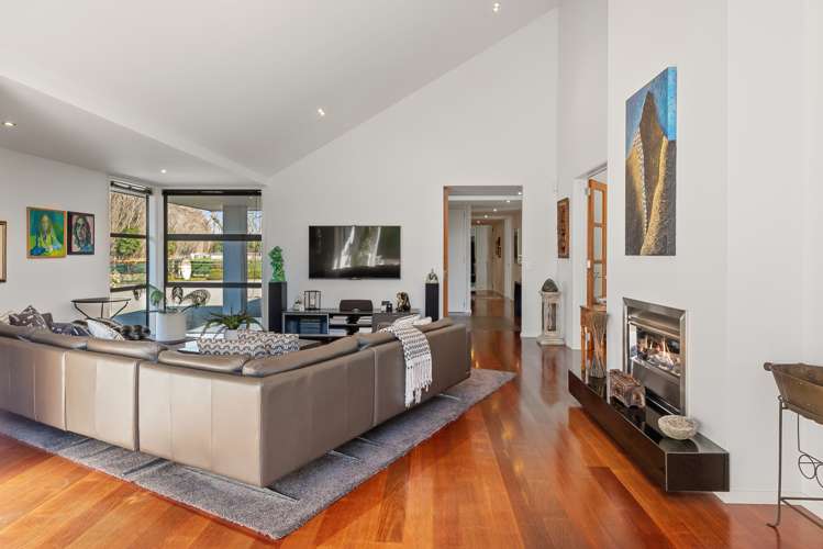 569 Johns Road Harewood_6