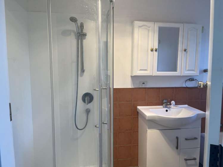 24 Croydon Road New Lynn_10