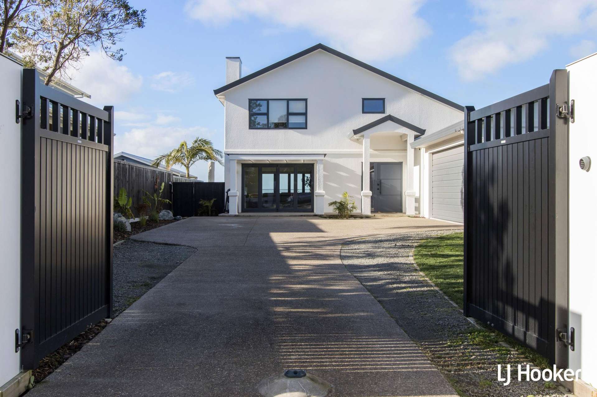 33 The Crescent Waihi Beach_0