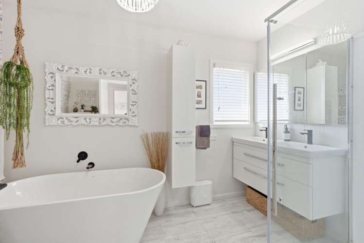 2 Sabina Street Shirley_16