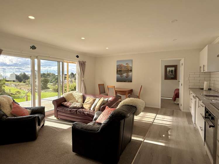 40B Tenby Street Moeraki_6